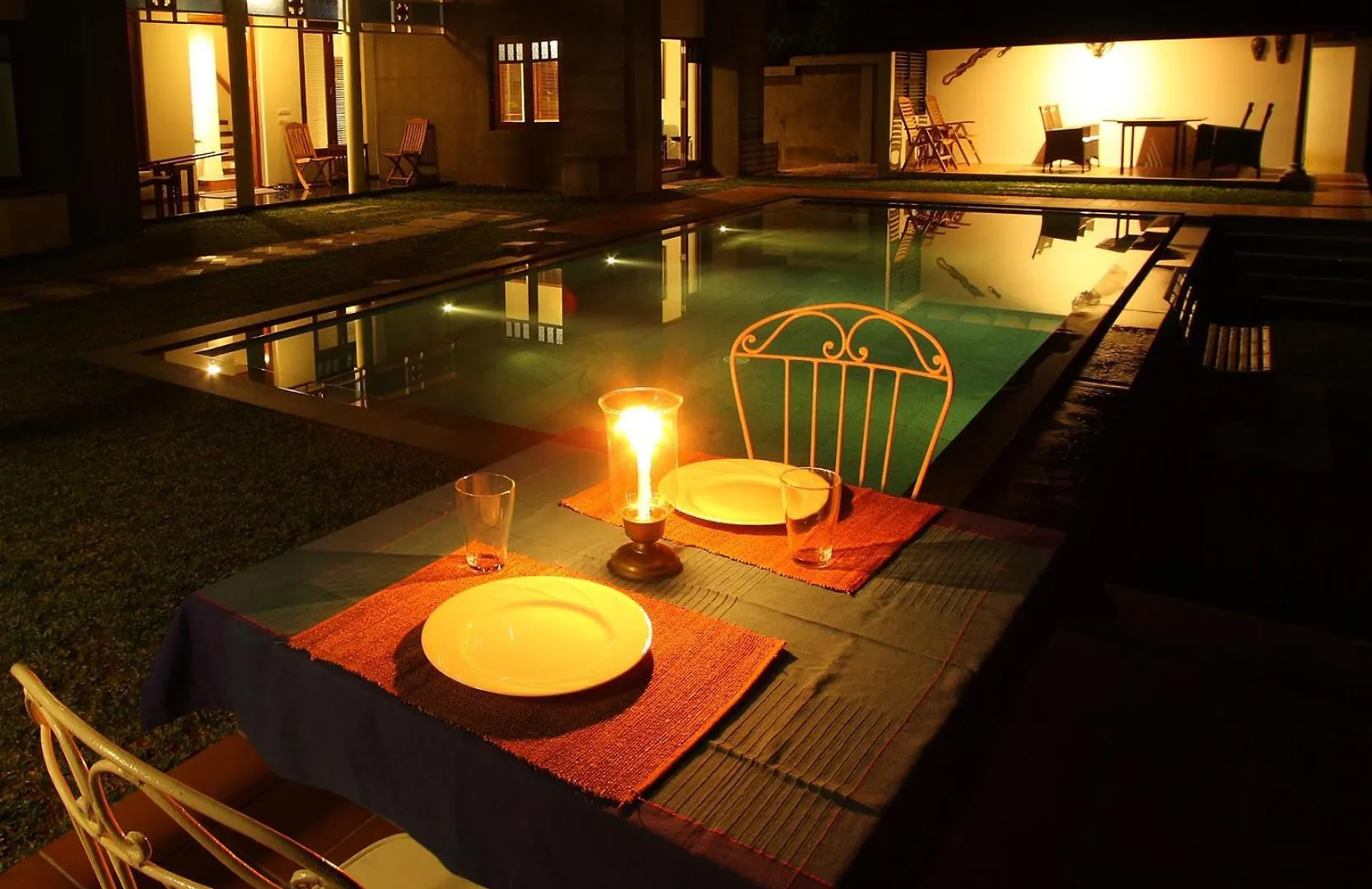 Hibiscus Earth - A Cgh Earth Saha Experience Villa Alappuzha India