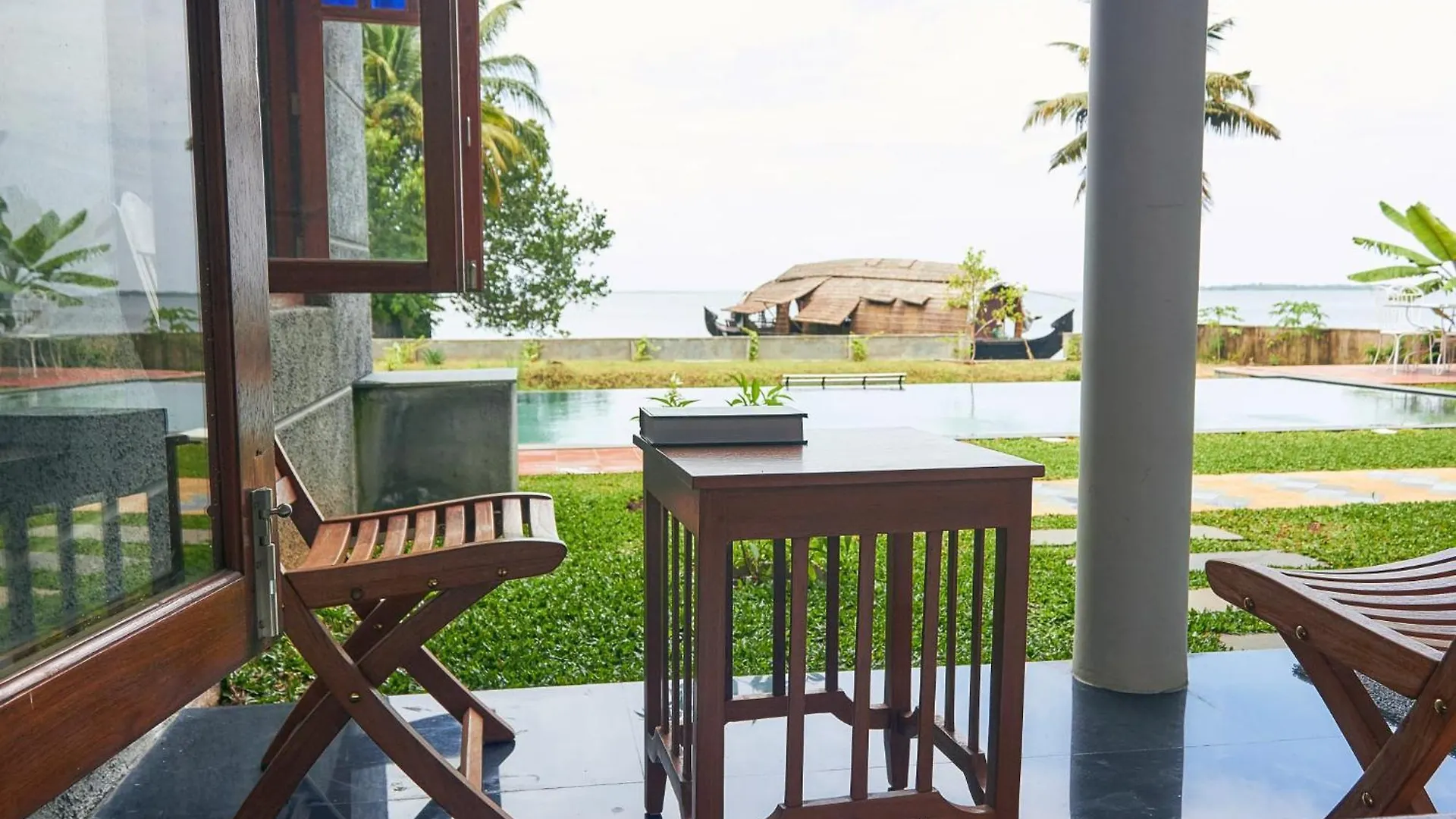 Hibiscus Earth - A Cgh Earth Saha Experience Villa Alappuzha